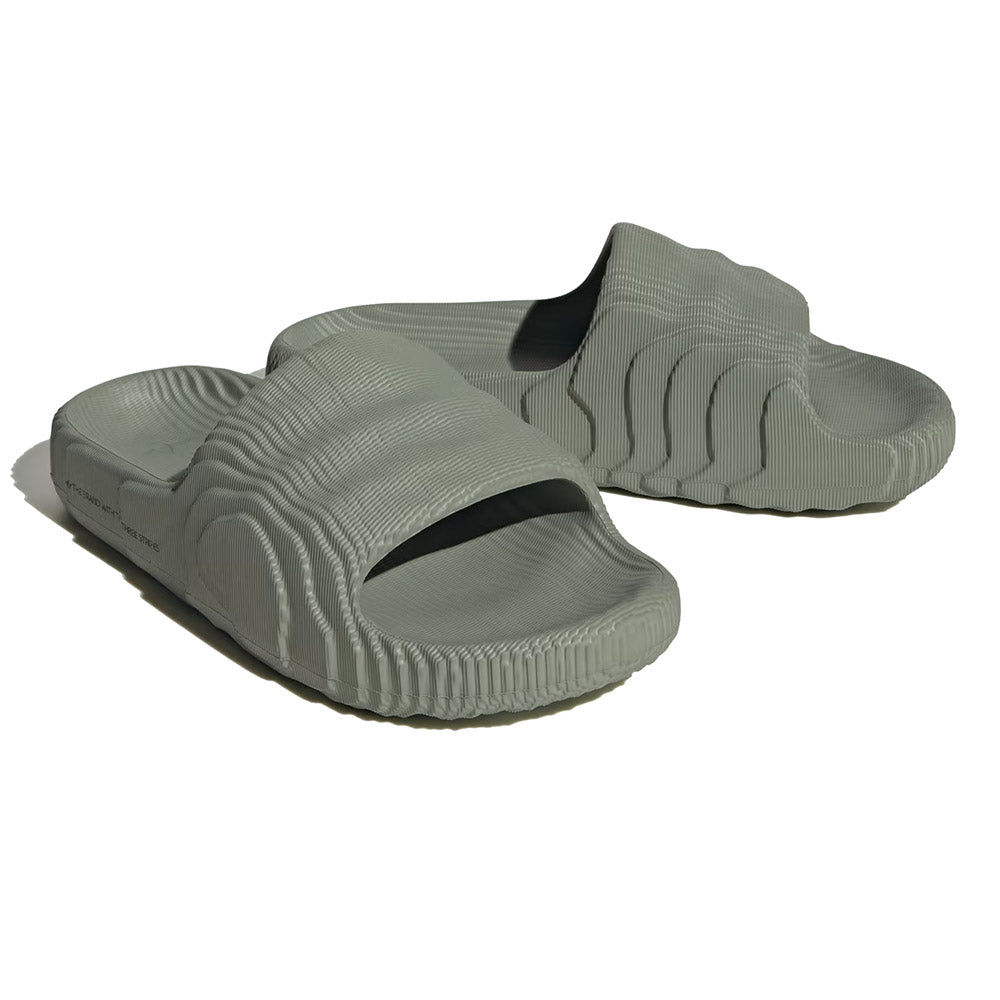 ADILETTE 22 SLIDES