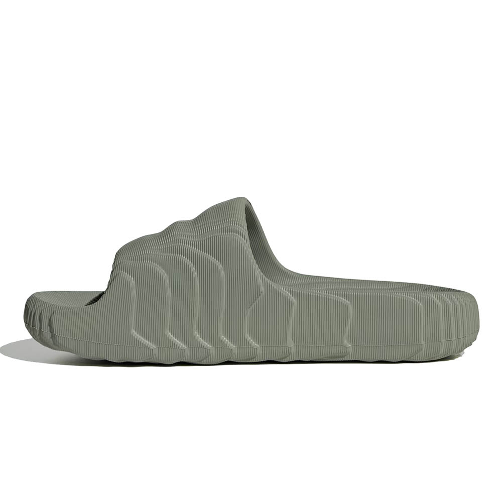 ADILETTE 22 SLIDES
