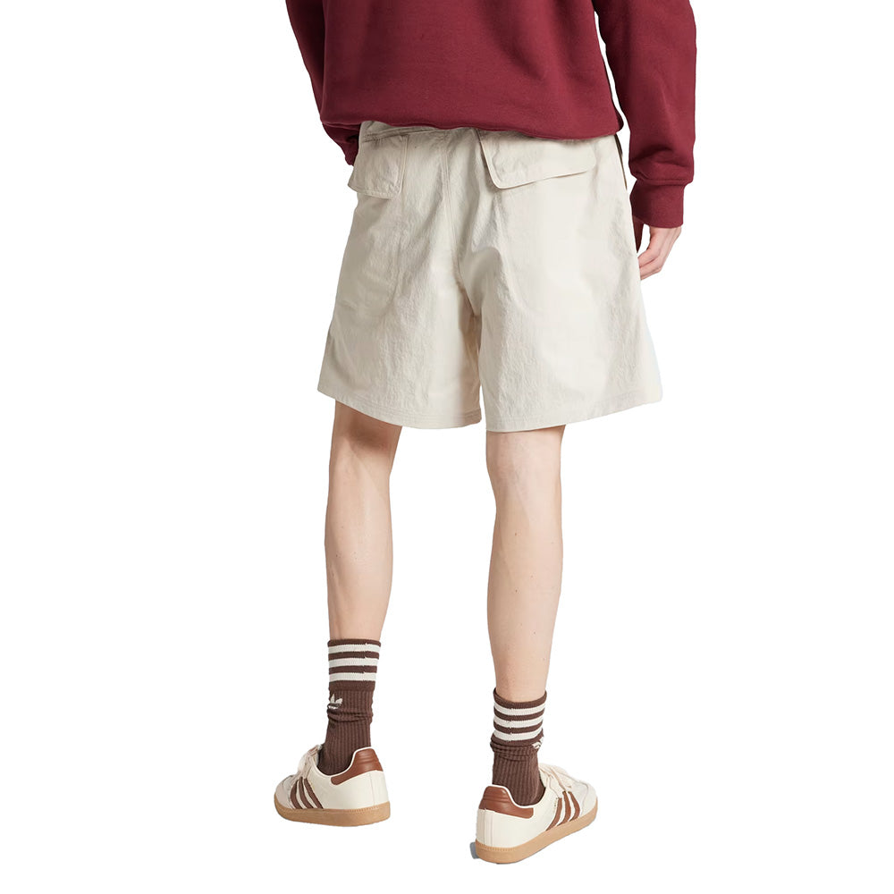 PREMIUM ESSENTIALS UTILITY CARGO SHORTS