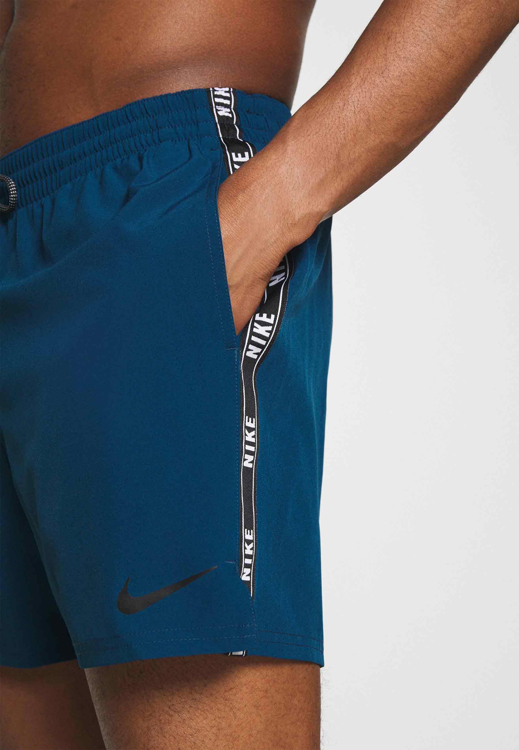 5 VOLLEY-BALL SHORT