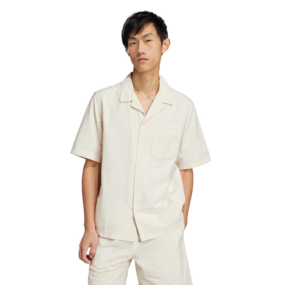 ESSENTIALS SEERSUCKER SHORT SLEEVE SHIRT