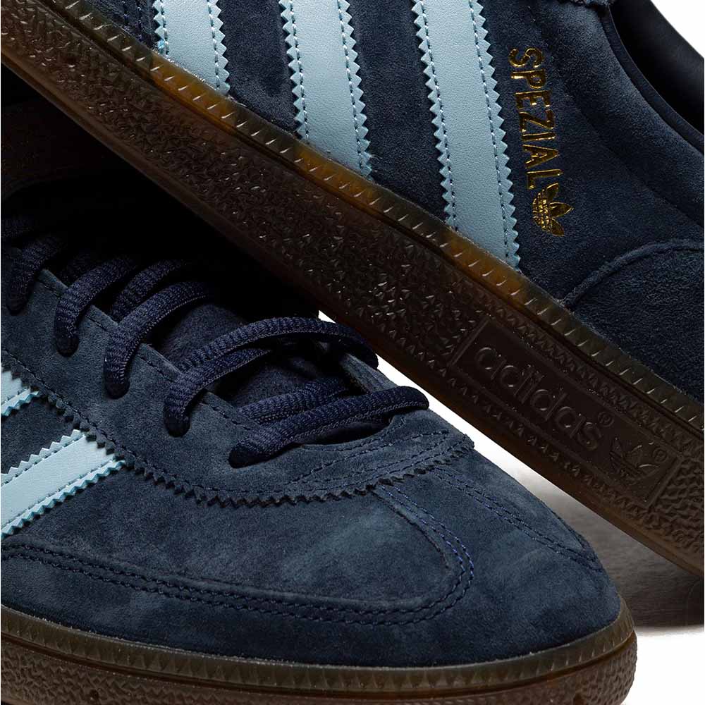 HANDBALL SPEZIAL